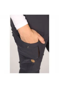 FJÄLLRÄVEN Travellers MT Broek Regular Dames -Kleurrijk Mode 2009012067405 104 nl